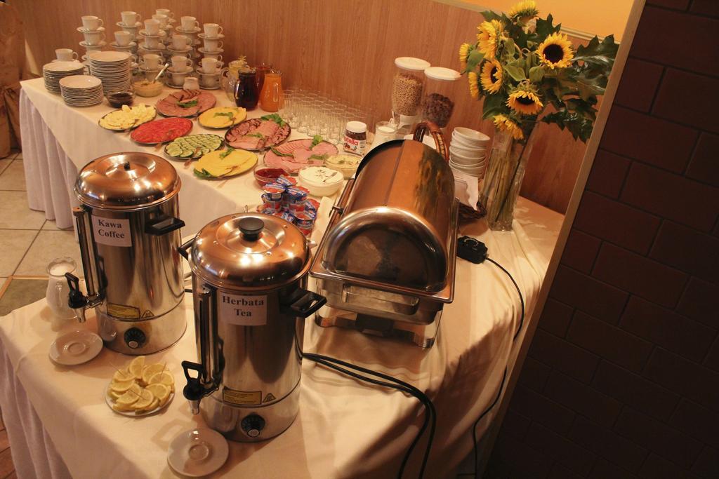 Parkowa - Noclegi Ze Sniadaniem Nowa Ruda Bagian luar foto